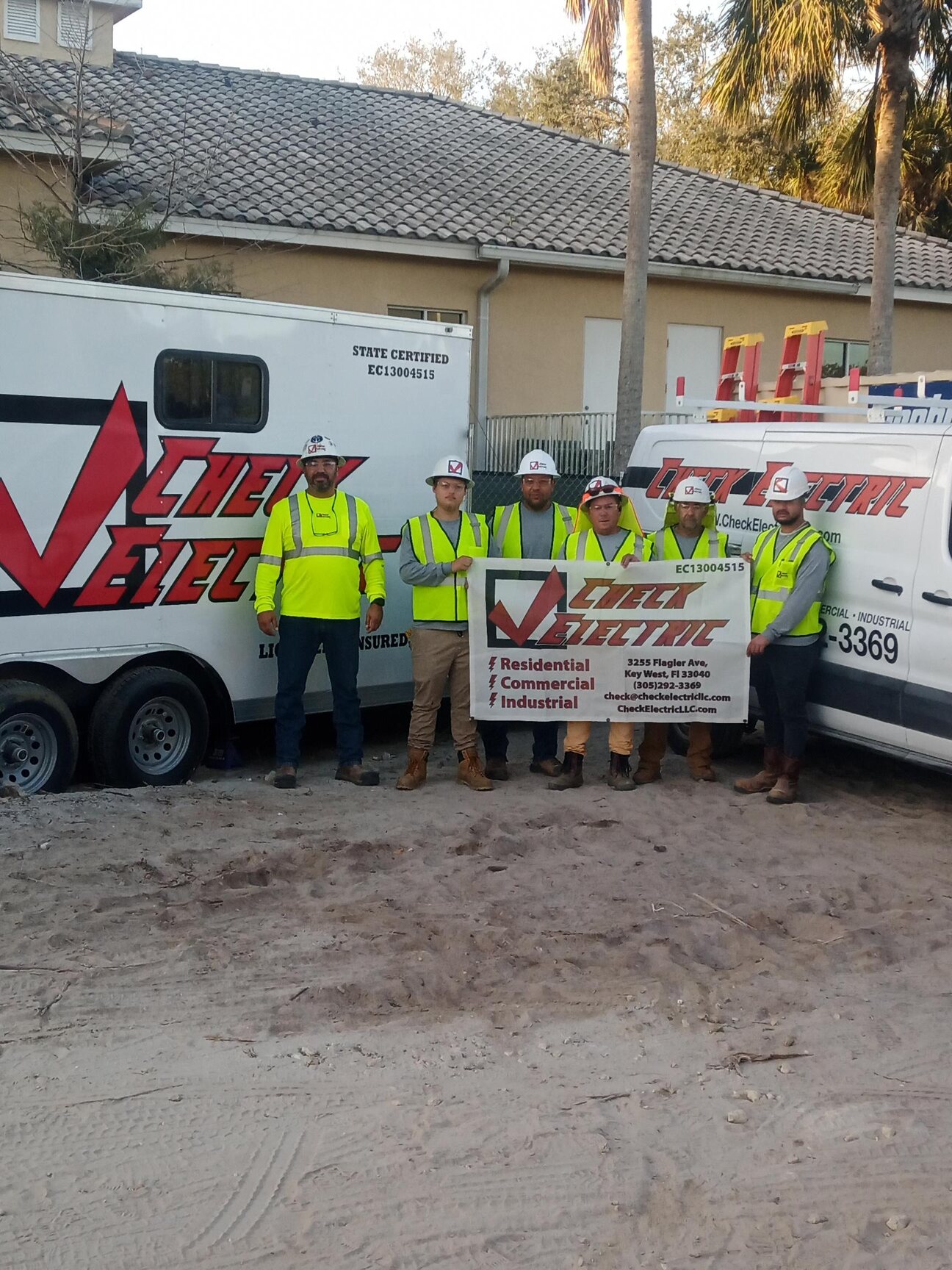 Check Electric crew of licensed electricians on site